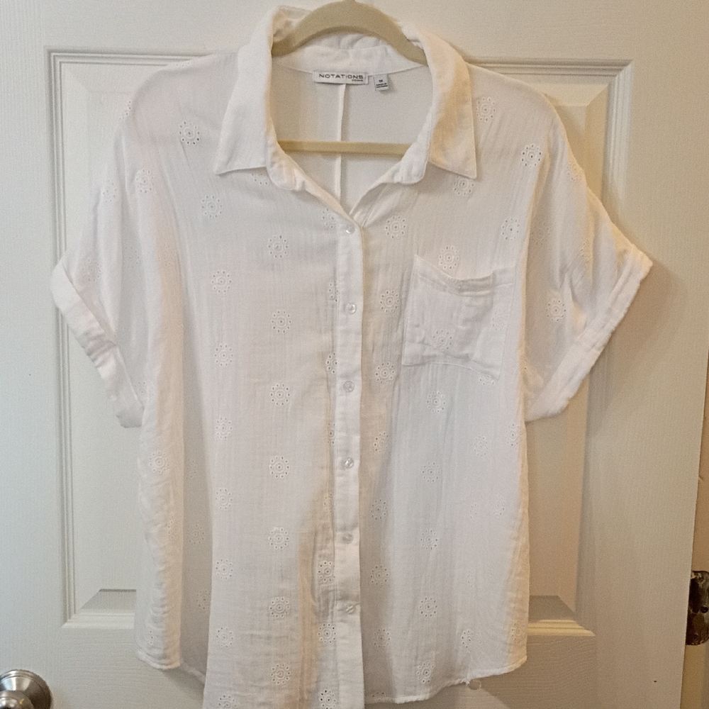 Notations White Embroidered Eyelet Button-Down Shirt